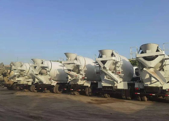 HOWO 10m3 Used Concrete Trucks 300L Construction Concrete Mixer